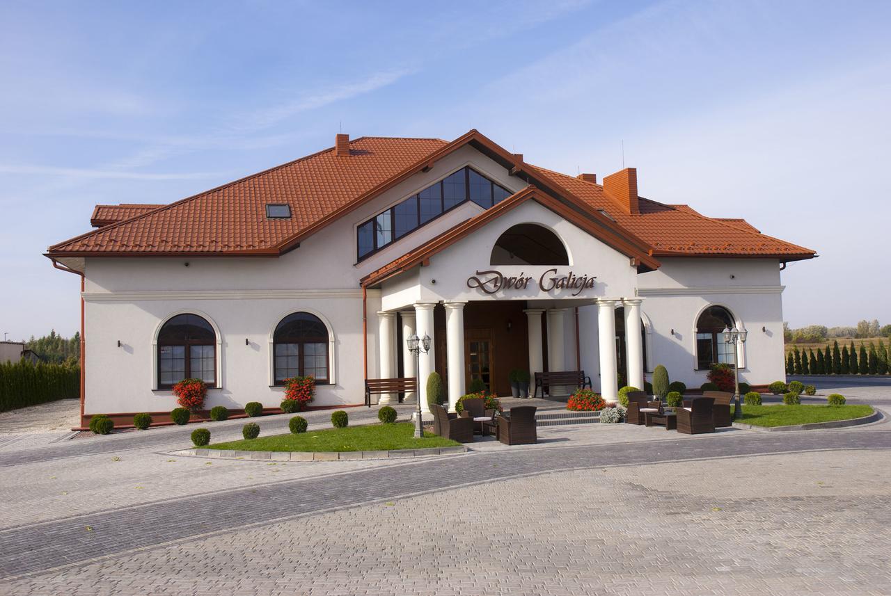 Hotel Dwor Galicja Stalowa Wola Exterior foto